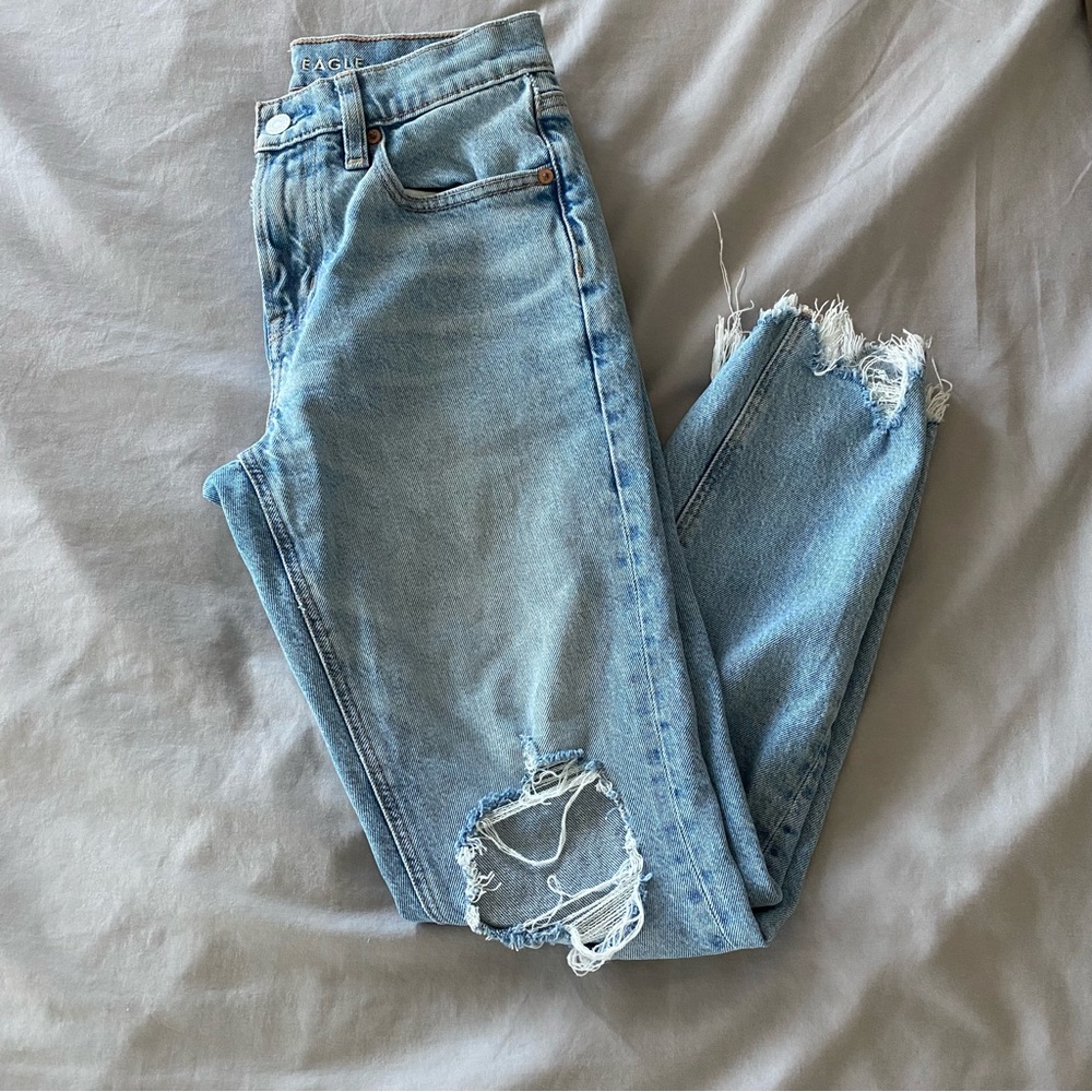 AE short distressed jeans